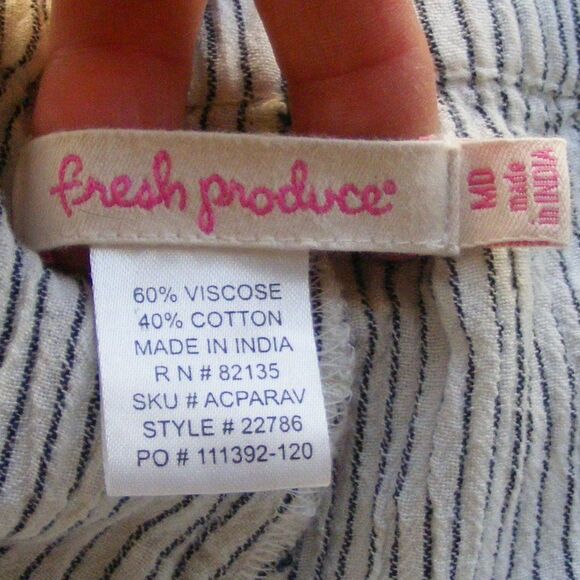 FRESH PRODUCE Capri Pants, M, Striped, Elastic Waist, Pockets - Picture 10 of 11